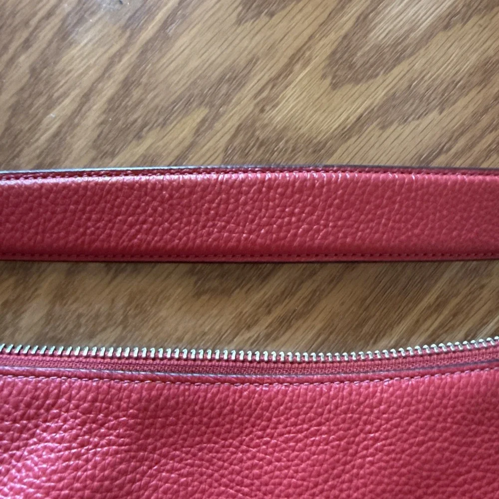 Coach Elle Hobo Bag Medium Red Pebbled Leather Shoulder Bag F31399 Hang Tag
